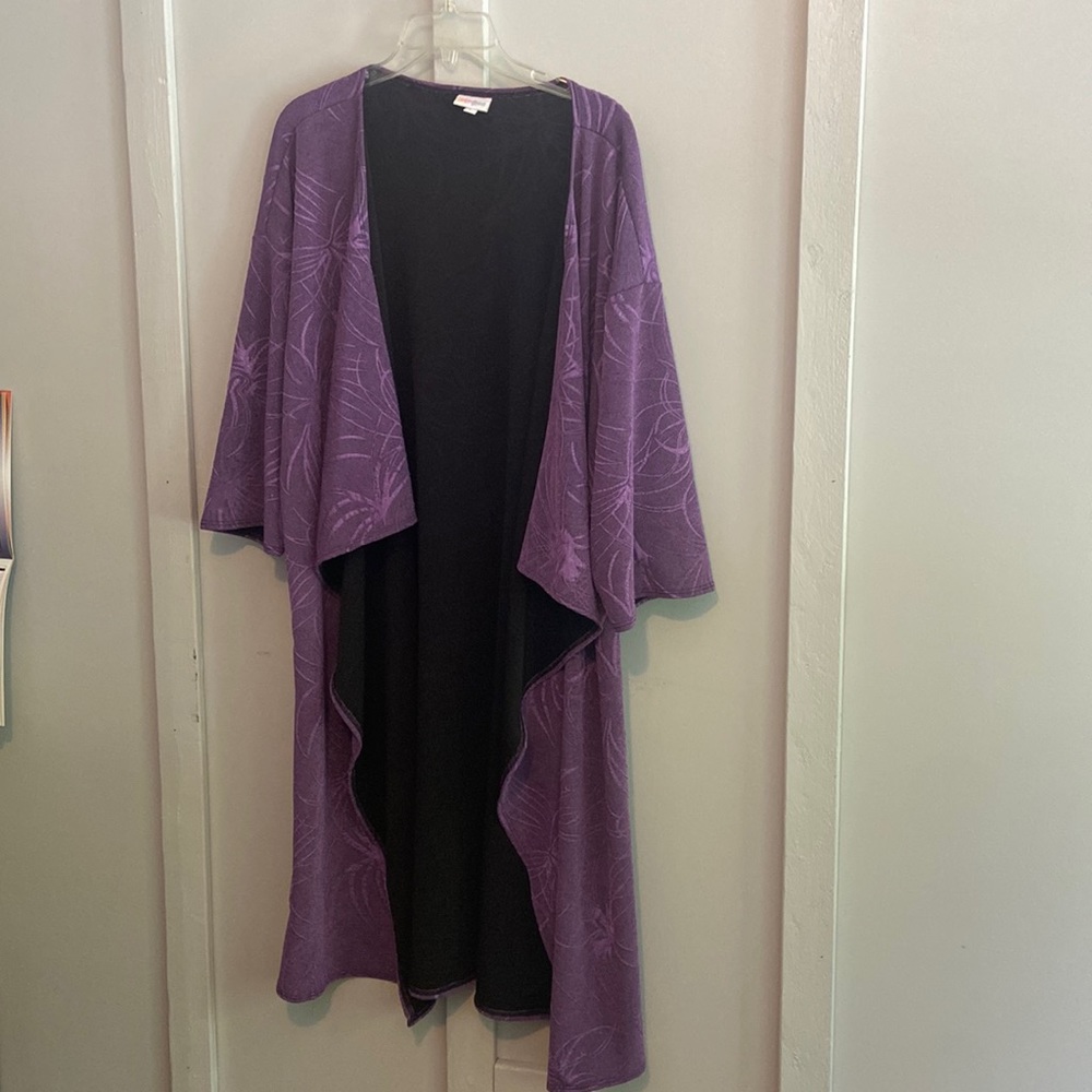 Large Lularoe Shirley
